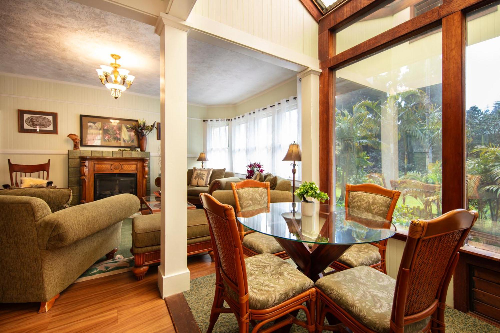 Aloha Junction Bed And Breakfast -Minutes Away From Hawaii Volcanoes National Park Exterior foto